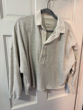 Abercrombie and fitch pull over half button top